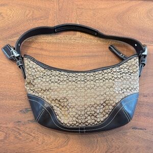 Vintage Coach SoHo mini signature bag